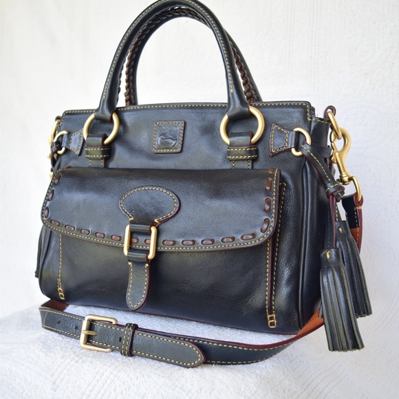Dooney & Bourke Handbags - Dooney Florentine leather pocket black satchel